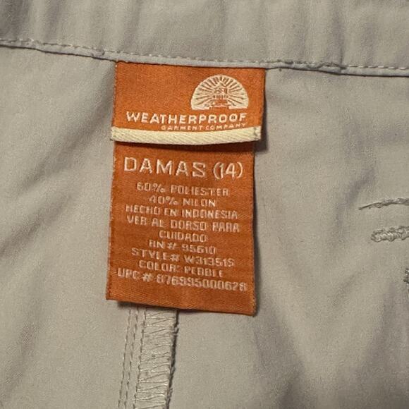 Weatherproof Garment Co. Beige Cargo Shorts - Size 14 - Picture 4 of 4